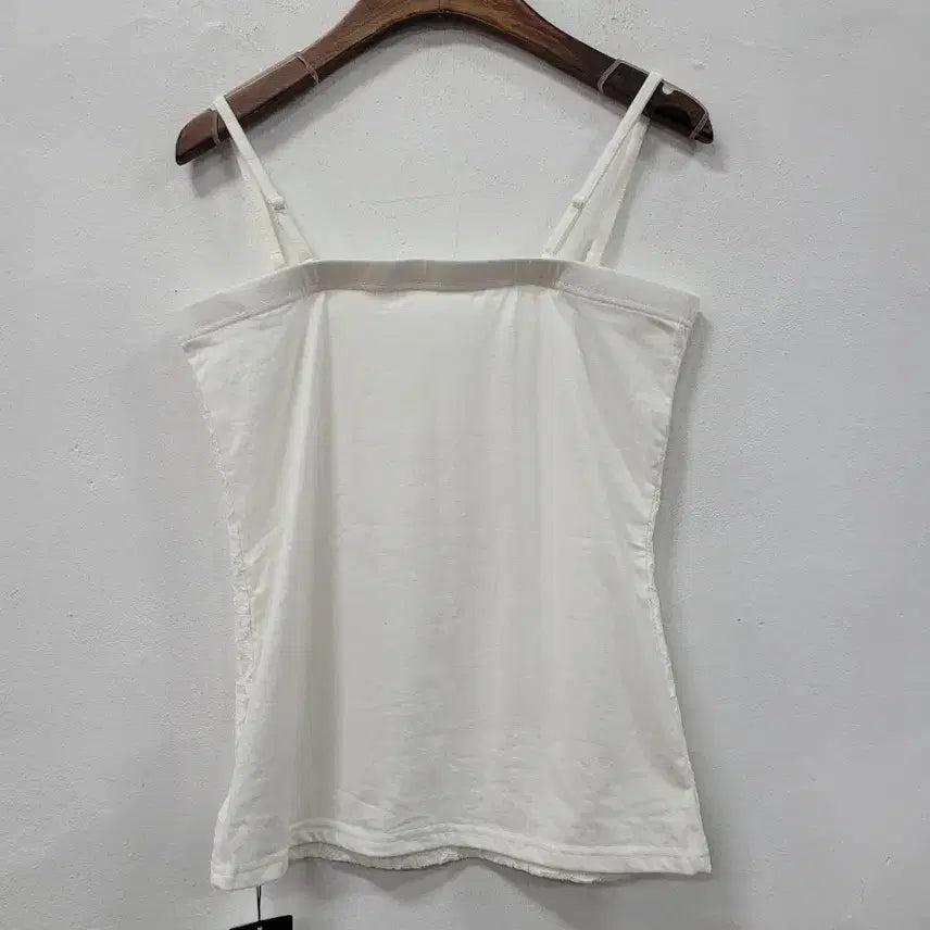 [BUNJANG] CECIL MCBEE Sleeveless Top / 새상품) CECIL MCBEE 나시 슬리브리스