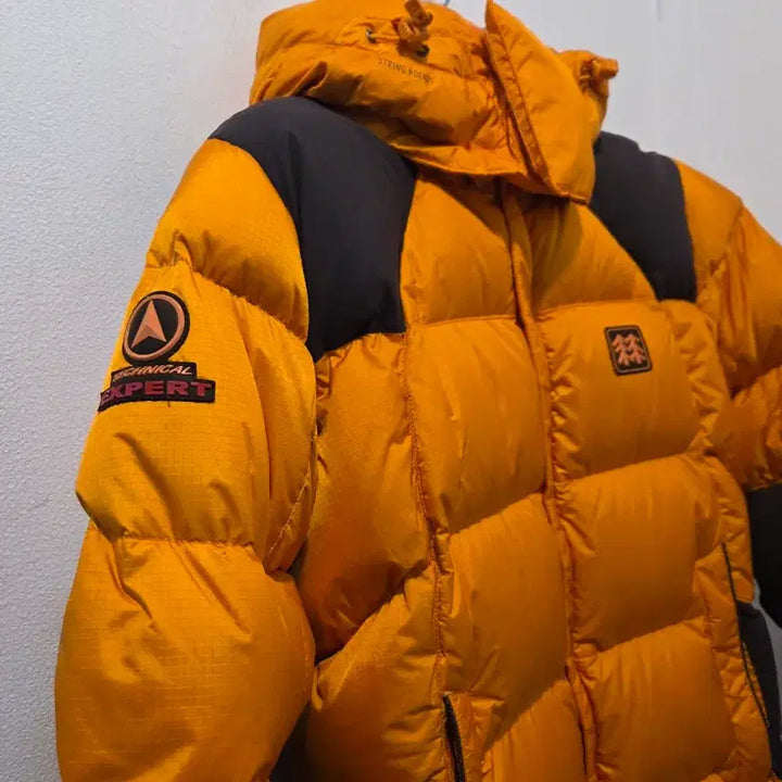 [BUNJANG] Kolon Sport Orange Padded Jacket / 코오롱스포츠 오렌지색 패딩 점퍼