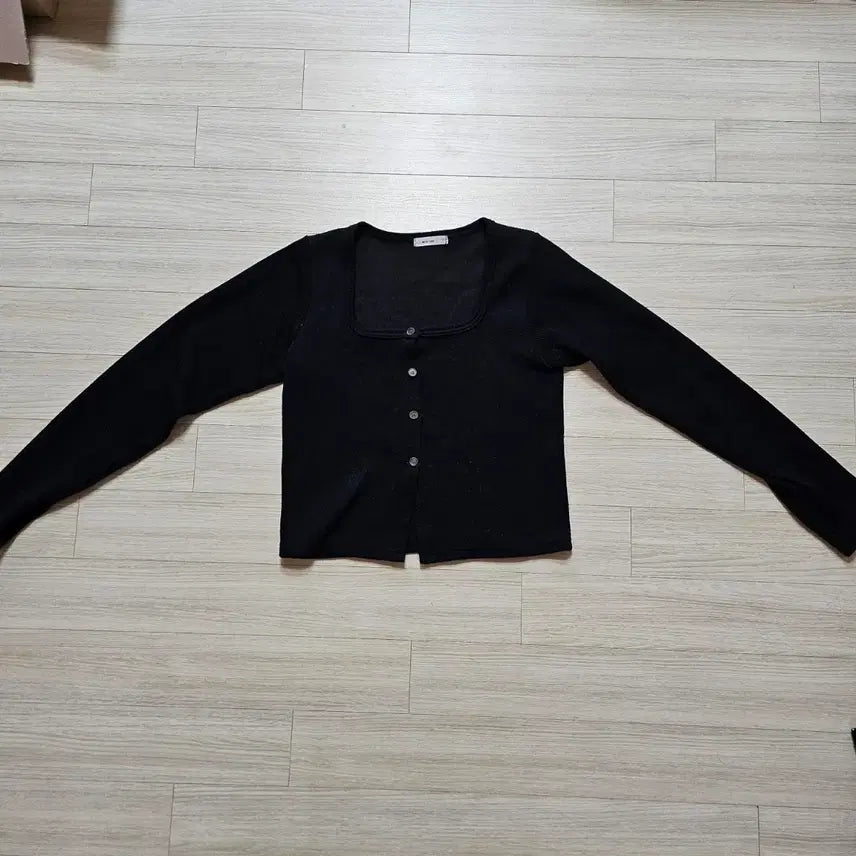 [BUNJANG] None Hand Warmer U-Neck Cardigan / 블랙 골지 핸드워머 U넥 가디건