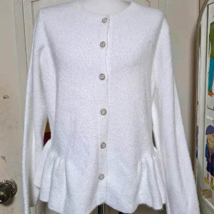 [BUNJANG] White Ruffle Design Cardigan / (FREE) 화이트 러플 디자인 가디건겸 니트티