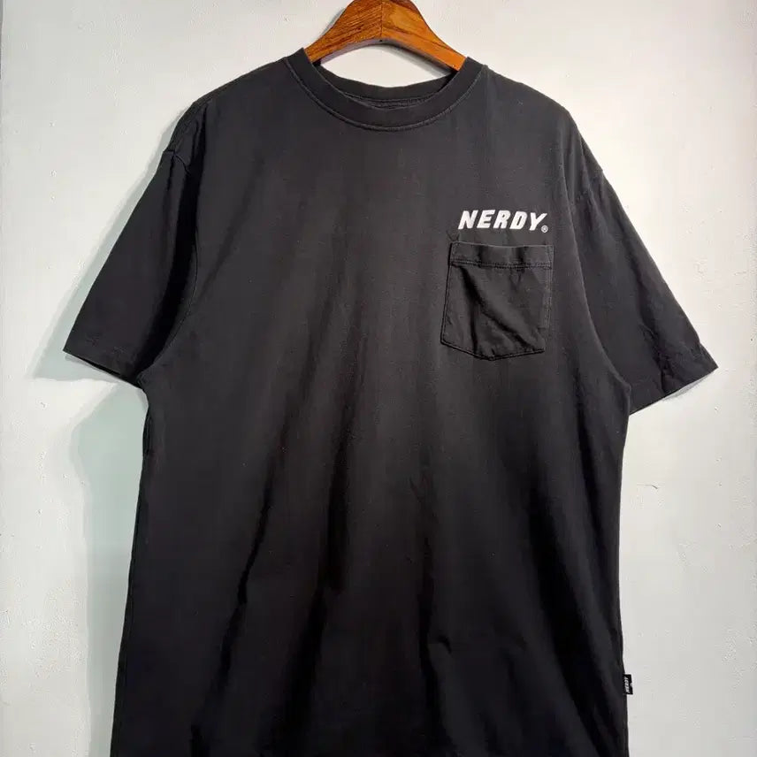 [BUNJANG] Nerdy A852 T-shirt / 만원샵) Nerdy 널디 반팔티 M A852