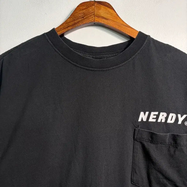 [BUNJANG] Nerdy A852 T-shirt / 만원샵) Nerdy 널디 반팔티 M A852