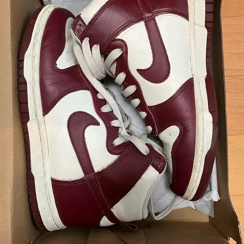 [BUNJANG] Nike Dunk High Team Red 225 / 나이키 덩크 하이 팀 레드 225