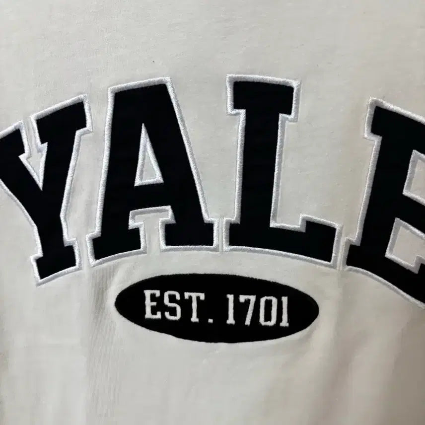 [BUNJANG] YALE Cream Ivory T-shirt (Size S) / (새상품)YALE 예일 크림아이보리 반팔 티셔츠 S