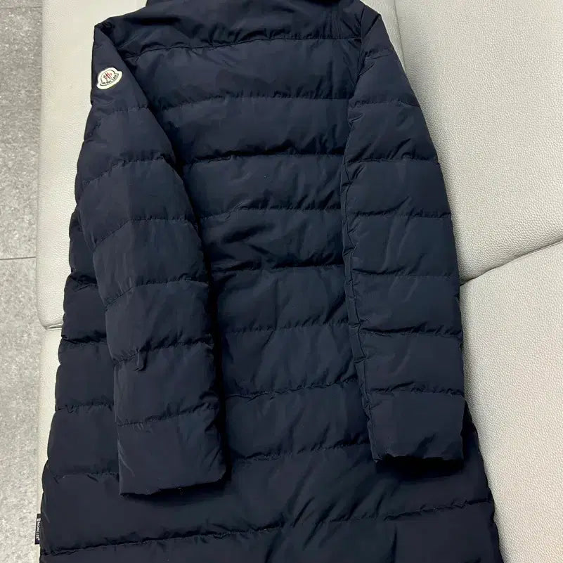[BUNJANG] Moncler Padded Jacket (Size 0/US 4-6) / 몽클레어 사선 패딩(0/44~55)