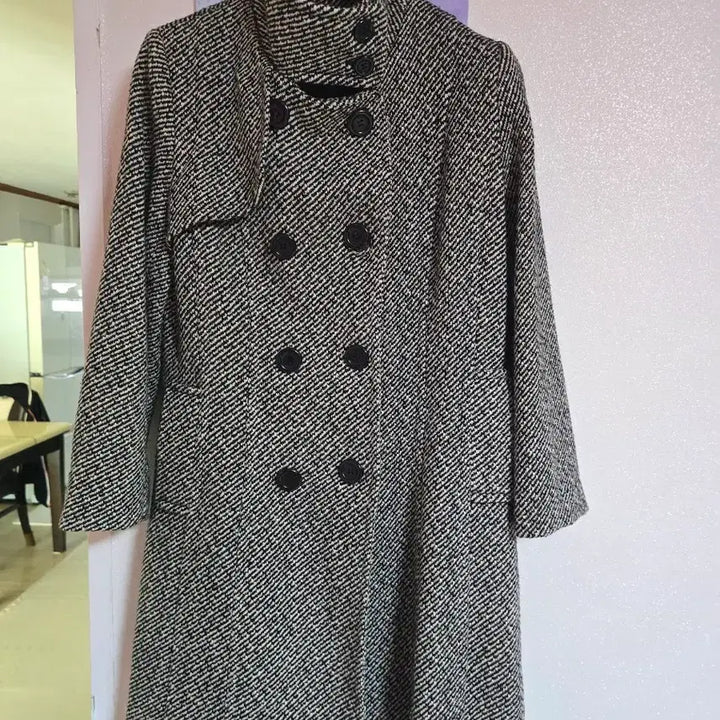 [BUNJANG] DIGIB Herringbone Double Long Coat (Size 77) / DIGIB 헤링본 더블 롱코트 77사이즈