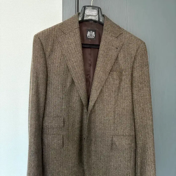 [BUNJANG] Tailorable Herringbone Jacket / 테일러블 와인라벨 헤링본 자켓