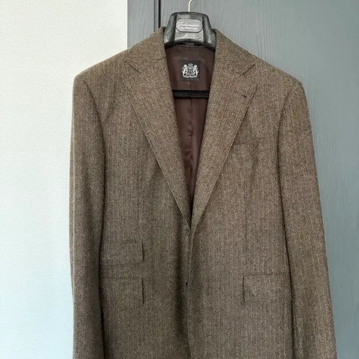 [BUNJANG] Tailorable Herringbone Jacket / 테일러블 와인라벨 헤링본 자켓