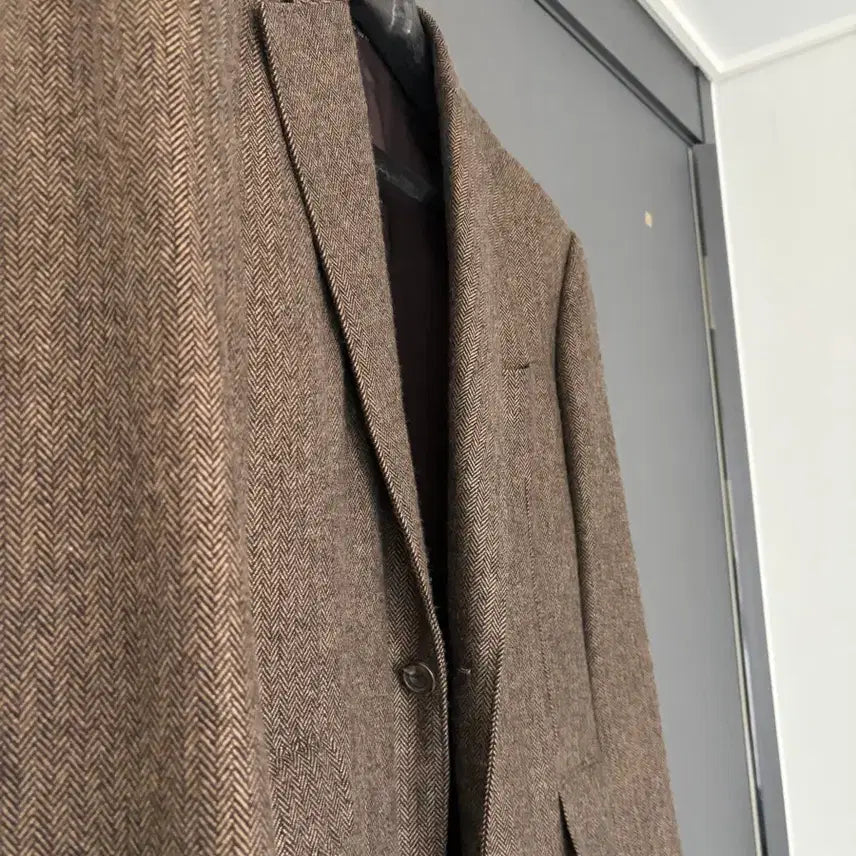 [BUNJANG] Tailorable Herringbone Jacket / 테일러블 와인라벨 헤링본 자켓