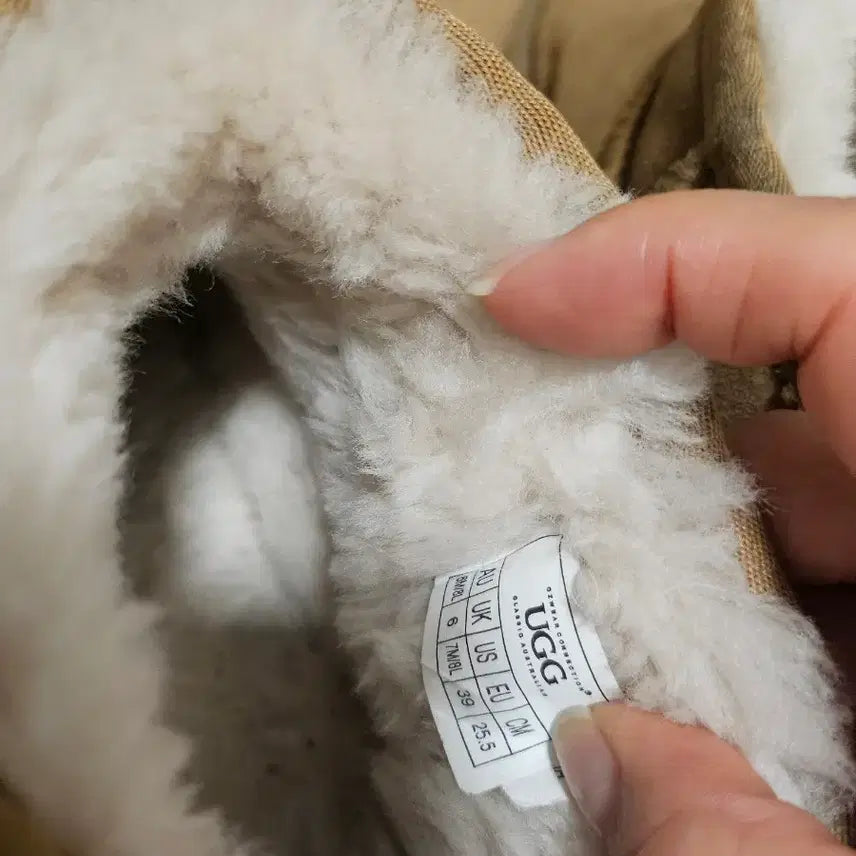 [BUNJANG] UGG Suede Boots / 어그  스웨이드 털 부츠