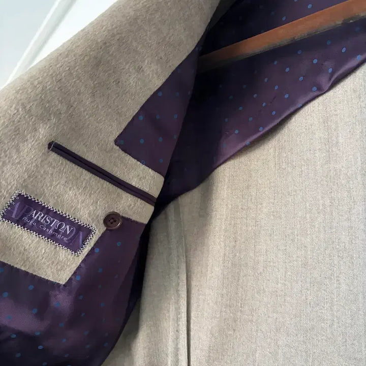 [BUNJANG] Tailorable Beige Cashmere Jacket / 테일러블 와인라벨 베이지 캐시미어 자켓