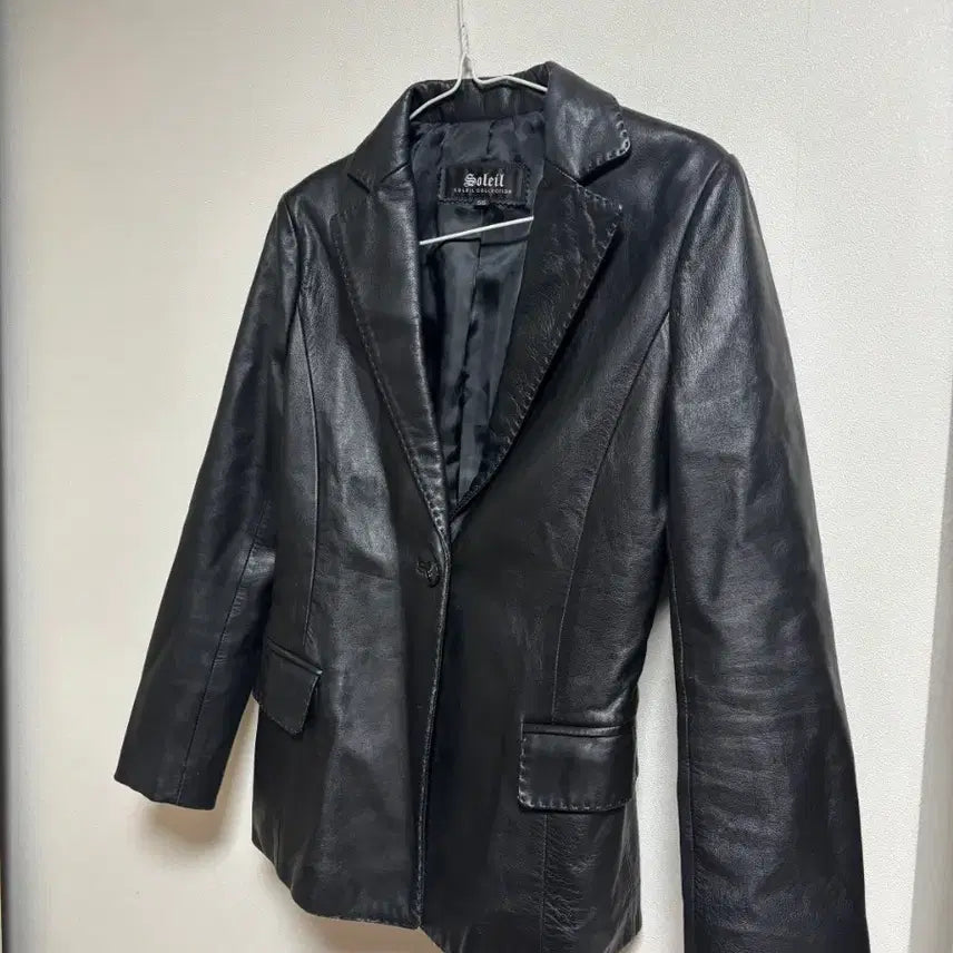 [BUNJANG] Soleil Black Leather Jacket (Women's Size 55) / Soleil 블랙 가죽 여성 자켓 55