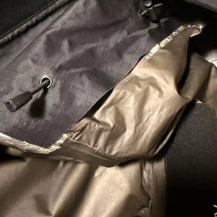 [BUNJANG] Arc'teryx Beta SL Jacket Black / 아크테릭스 베타 SL 자켓 블랙