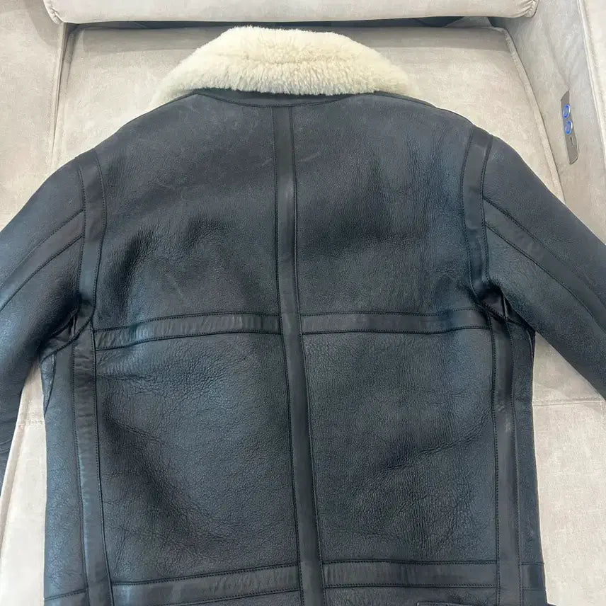 [BUNJANG] Acne Studios Ian Mustang 52 Size / 아크네 스튜디오 이안 무스탕 52 사이즈