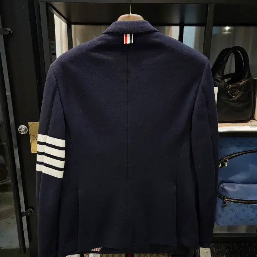 [BUNJANG] Thom Browne Gold Blazer Jacket Navy / [정품/금장/2사이즈] 톰브라운 금장 블레이저 마이 정장 자켓 네이비