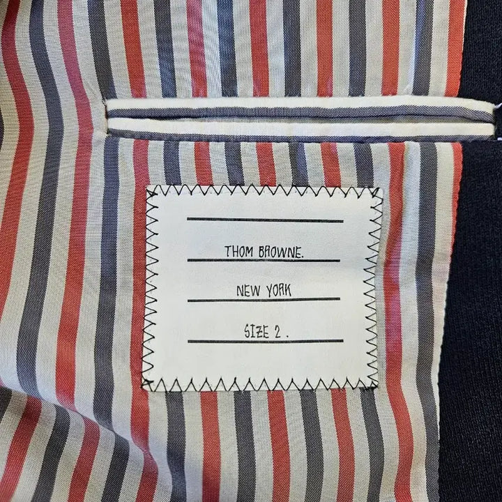 [BUNJANG] Thom Browne Gold Blazer Jacket Navy / [정품/금장/2사이즈] 톰브라운 금장 블레이저 마이 정장 자켓 네이비