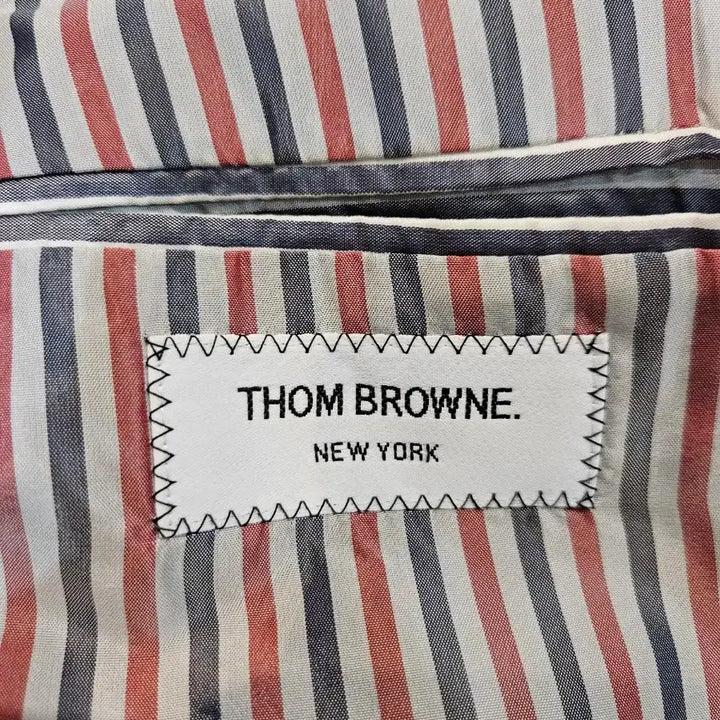 [BUNJANG] Thom Browne Gold Blazer Jacket Navy / [정품/금장/2사이즈] 톰브라운 금장 블레이저 마이 정장 자켓 네이비