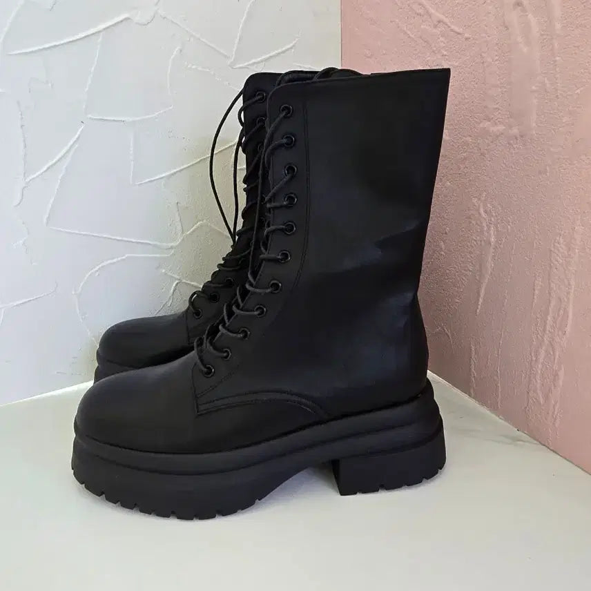 [BUNJANG] Black Lace-up Platform Boots / 363.(245mm)블랙 레이스업 통굽 가보시 플랫폼 부츠