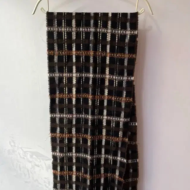 [BUNJANG] UVA Brown Check Pattern Muffler / UVA 브라운 체크 패턴 머플러 F