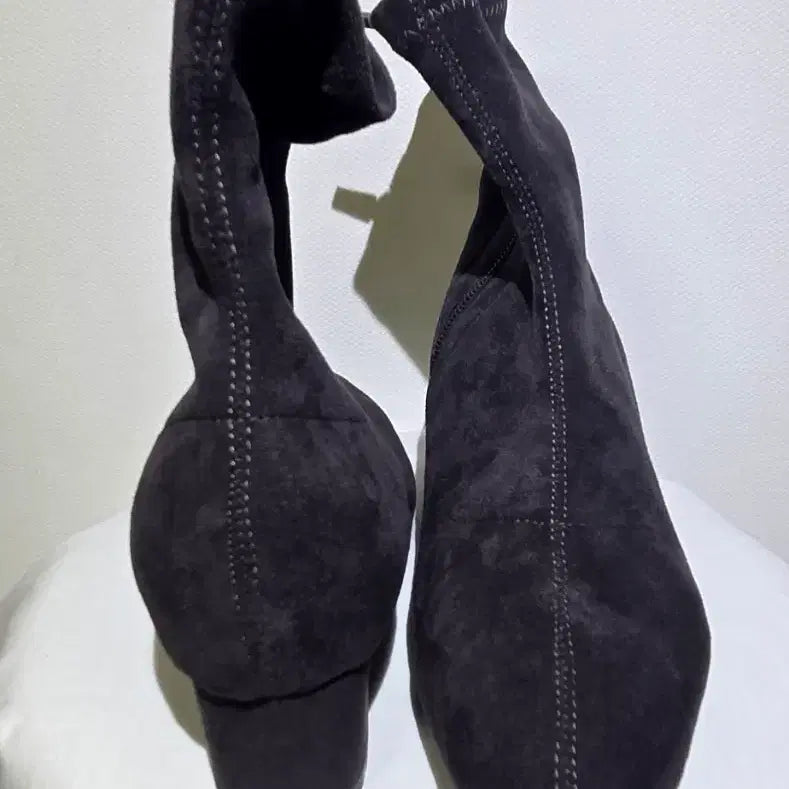 [BUNJANG] Charcoal Suede Ankle Boots / 차콜 스웨이드 앵글부츠((새상품))