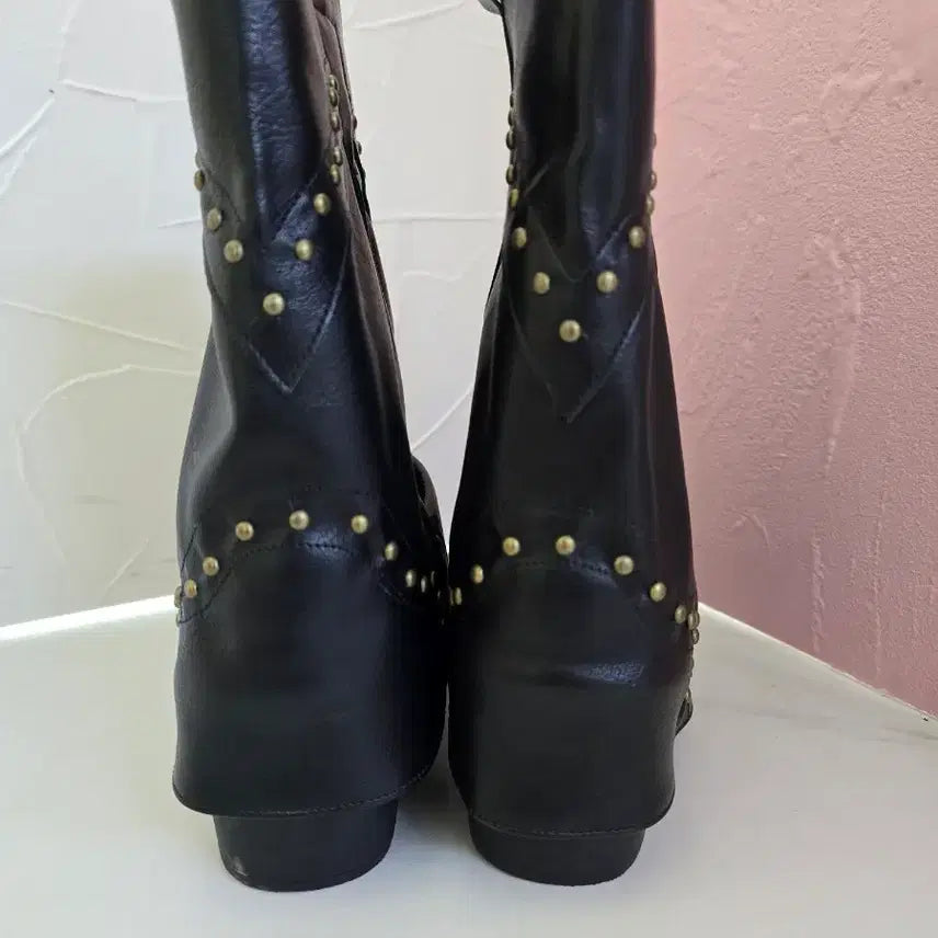 [BUNJANG] Black Studded Western Boots (250mm) / 364.(250mm)블랙 스터드 장식 웨스턴 부츠