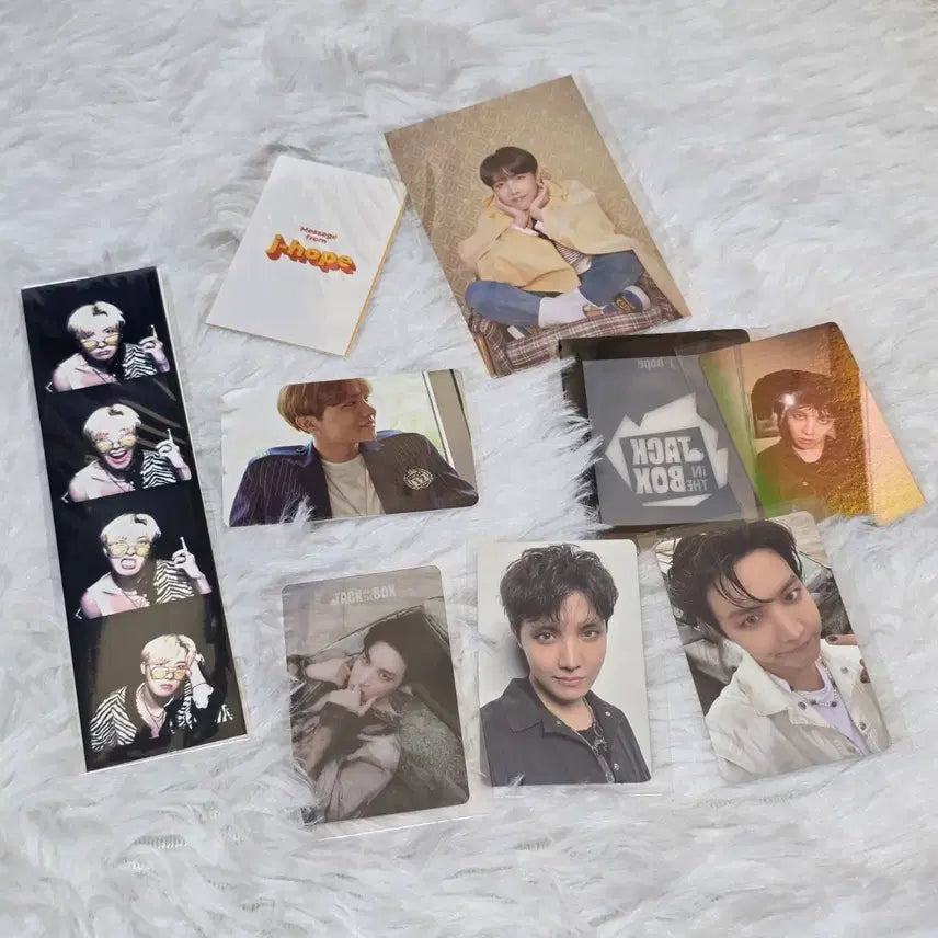 [BUNJANG] BTS J-Hope Bundle Set Season's Greetings Butter Jack In The Box Photocard / 방탄소년단 제이홉 포토카드 일괄 (17 시즌그리팅 버터 잭인더박스)