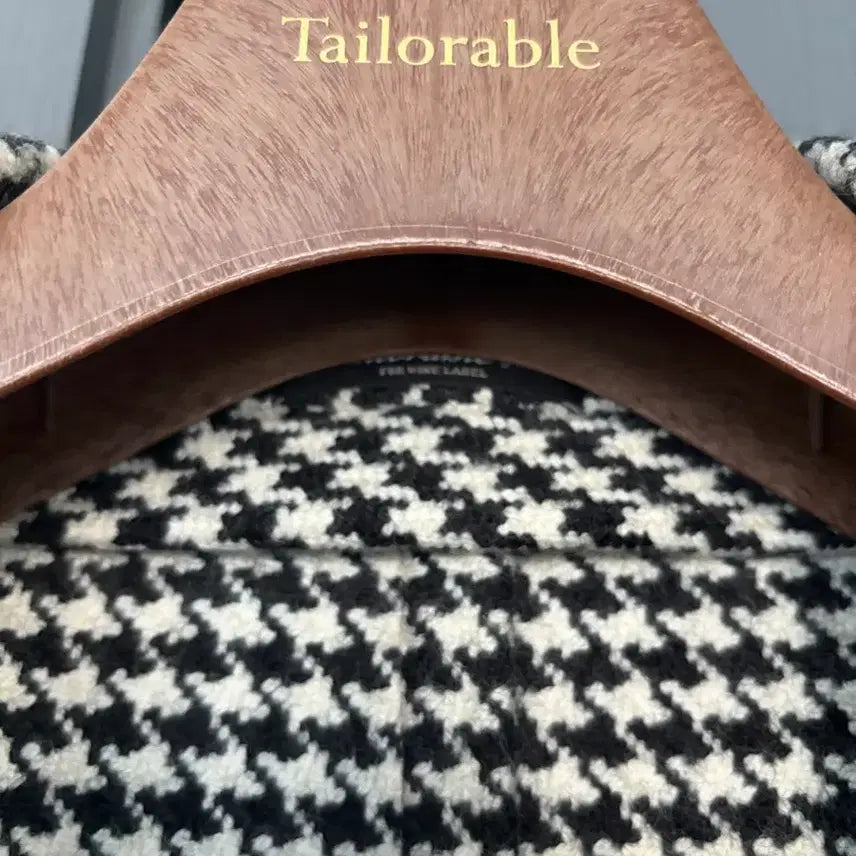 [BUNJANG] Tailorable Houndstooth Jacket / 테일러블 와인라벨 하운드투스 자켓