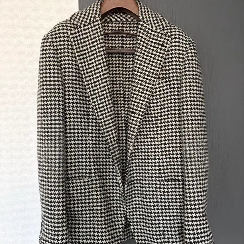 [BUNJANG] Tailorable Houndstooth Jacket / 테일러블 와인라벨 하운드투스 자켓