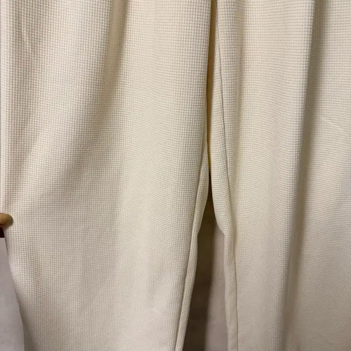 [BUNJANG] Waffle Banding Pants / 와플밴딩 바지