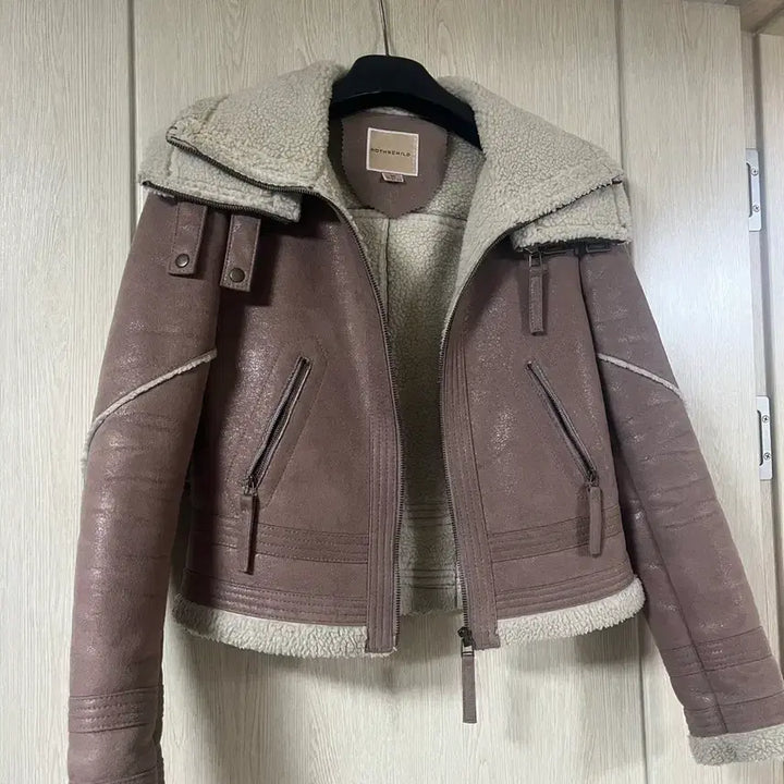 [BUNJANG] ROTHSCHILD Pink Mustang Jacket / ROTHSCHILD 핑크 무스탕 자켓