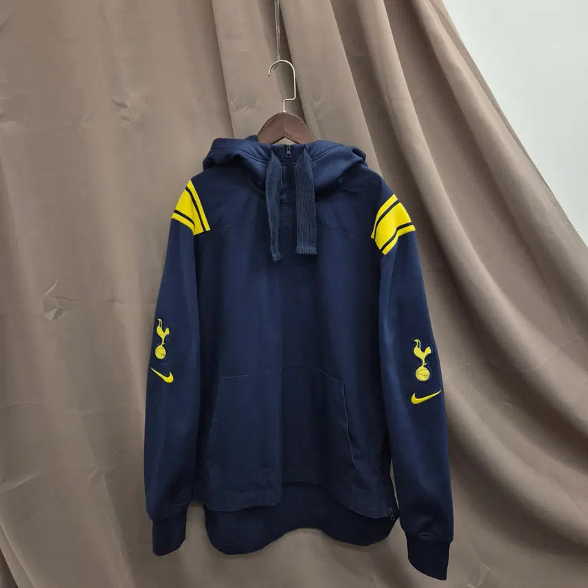 [BUNJANG] Tottenham Hotspur Nike 20-21 Season Pullover Hoodie M / 나이키 토트넘 훗스퍼 20-21시즌 풀오버 후디 M
