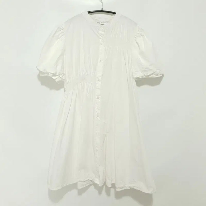[SOLD OUT] 자라 언발 퍼프 소매 원피스 M_S0345