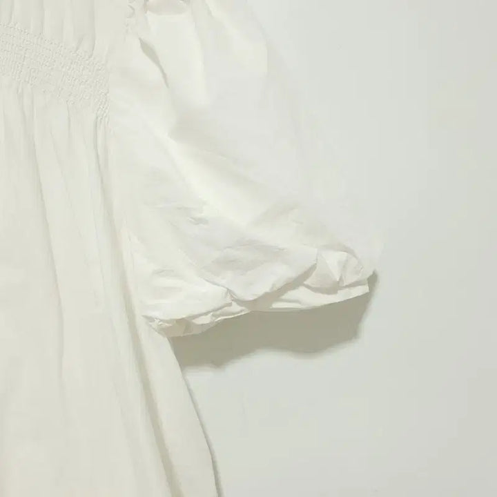 [SOLD OUT] 자라 언발 퍼프 소매 원피스 M_S0345