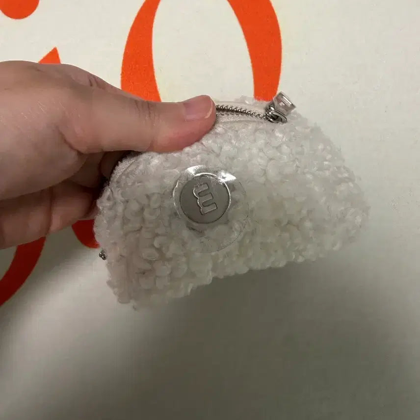 [BUNJANG] Minitmute Clopouch Pouch / 미닛뮤트 클로파우치