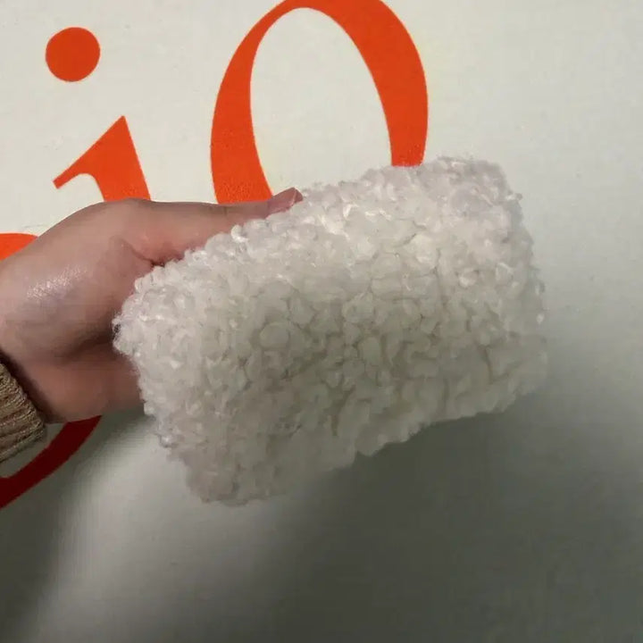 [BUNJANG] Minitmute Clopouch Pouch / 미닛뮤트 클로파우치