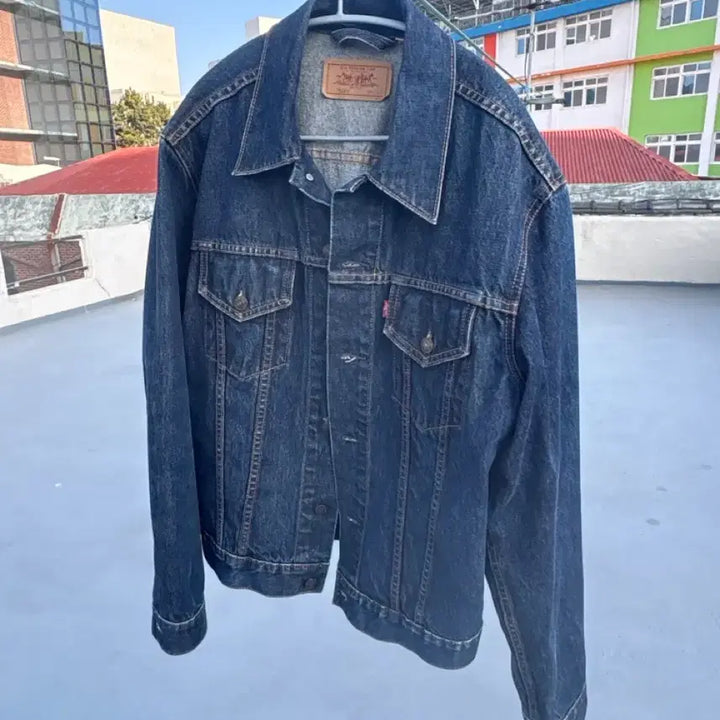 [BUNJANG] Levi's Denim Trucker Jacket 70505 / 리바이스 데님 트러커 자켓 청자켓 70505