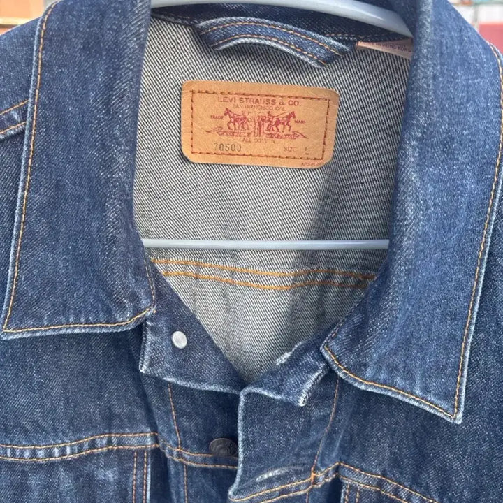 [BUNJANG] Levi's Denim Trucker Jacket 70505 / 리바이스 데님 트러커 자켓 청자켓 70505