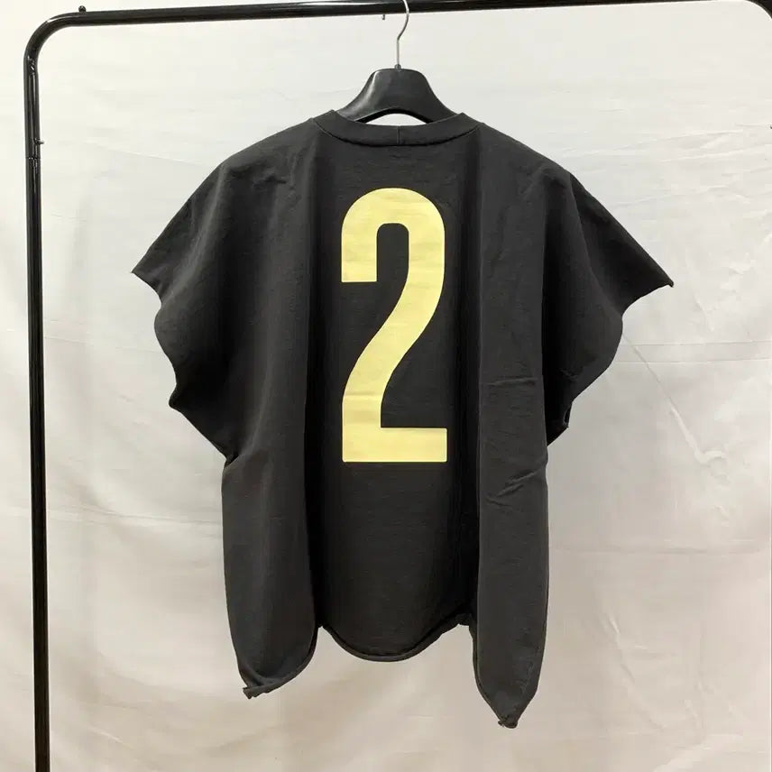 [BUNJANG] Yeezy Two Box Tee / [3] yeezy two box tee 이지 투 박스 티셔츠