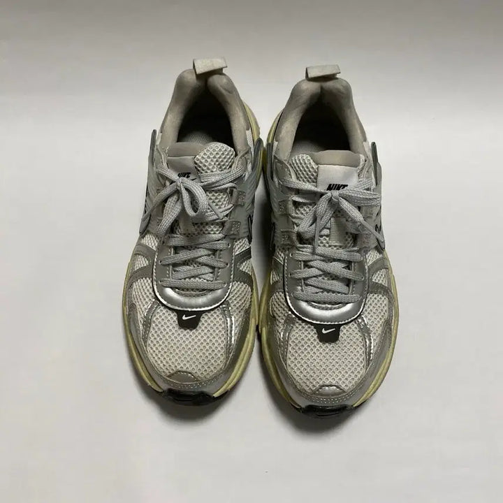 [BUNJANG] Nike V2K Run Silver (Size 240) / 나이키 V2K 런 실버 240 사이즈