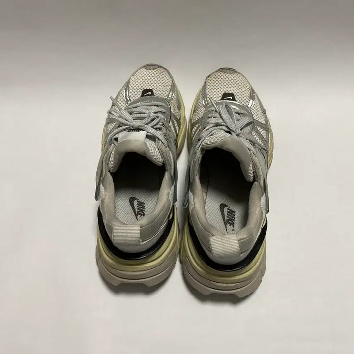 [BUNJANG] Nike V2K Run Silver (Size 240) / 나이키 V2K 런 실버 240 사이즈