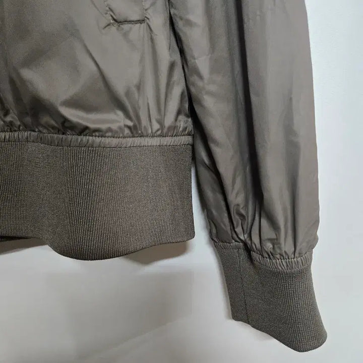 [BUNJANG] K.Way Button Windbreaker Jacket M / K.Way 까웨 버튼 바람막이 점퍼 M