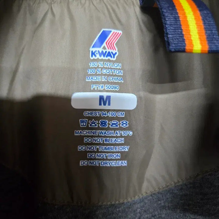 [BUNJANG] K.Way Button Windbreaker Jacket M / K.Way 까웨 버튼 바람막이 점퍼 M