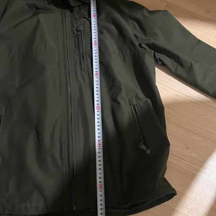 [SOLD OUT] 폴로 랄프로렌 올리브색 바람막이 S