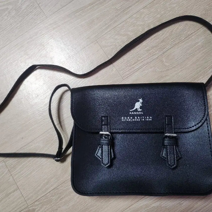 [BUNJANG] Kangol Bag / 캉골 가방