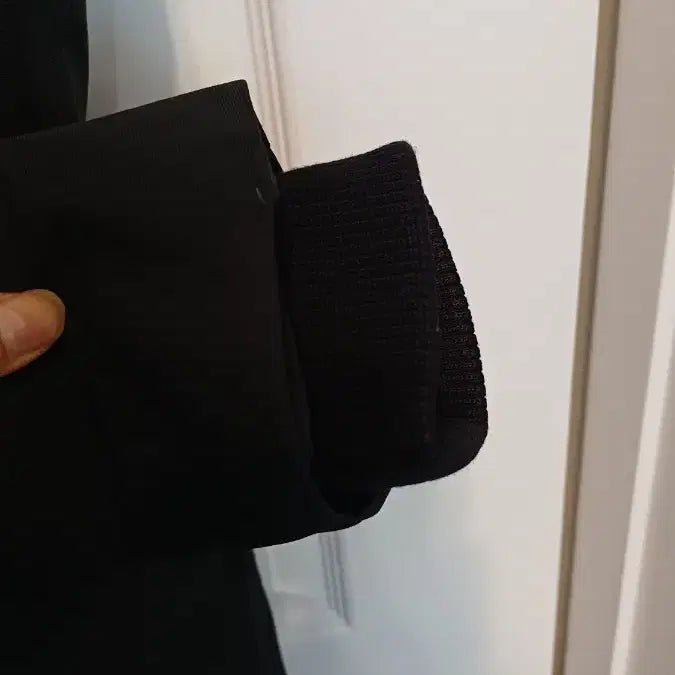 [BUNJANG] Moose Knuckles Women's Black Coat / 무스너클 여성블랙 반가슴51 길이96