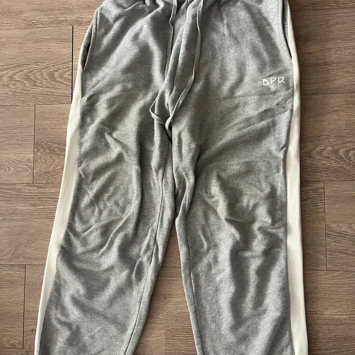 [BUNJANG] DPR Training Pants Gray (Size 2) / DPR 굿즈 트레이닝 팬츠 그레이 / 사이즈 2