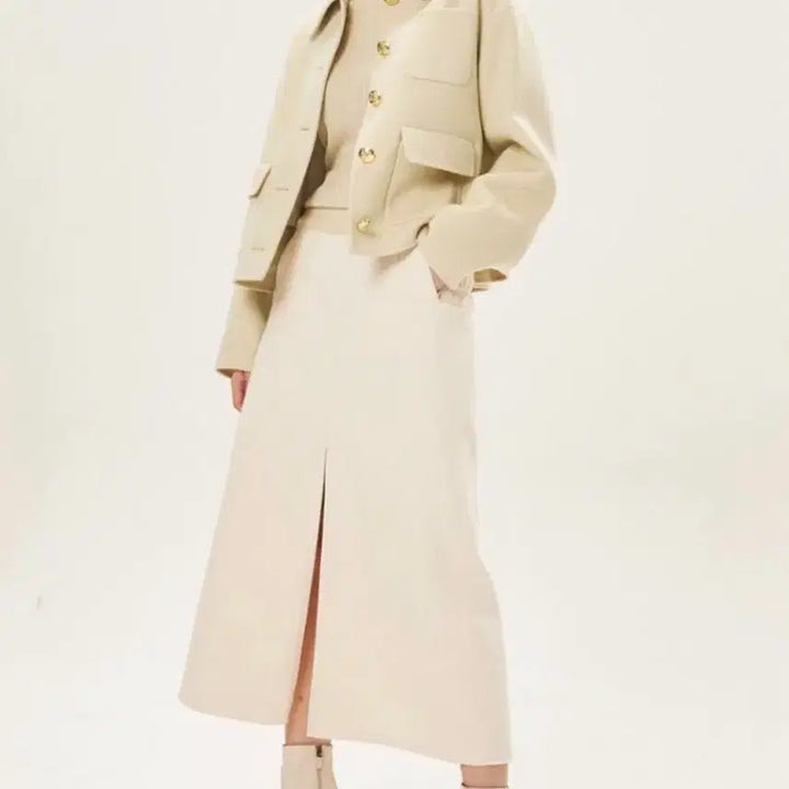 [BUNJANG] Time Embroidered Half Coat / 타임 자수 반코트