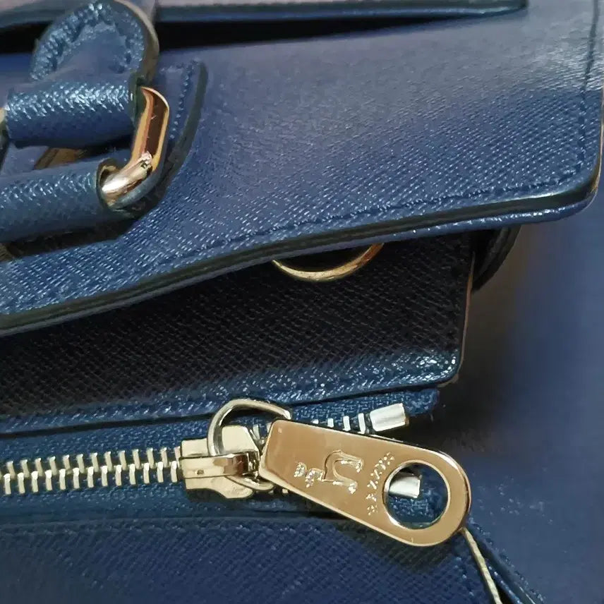 [BUNJANG] Hazzys Saffiano Leather Tote & Shoulder Bag / 택포함)헤지스 사피아노 가죽 토트백&숄드백