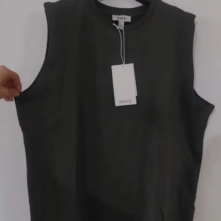 [BUNJANG] COS Sleeveless T-Shirt M Dark Khaki / 코스 민소매티셔츠 슬리브리스 m