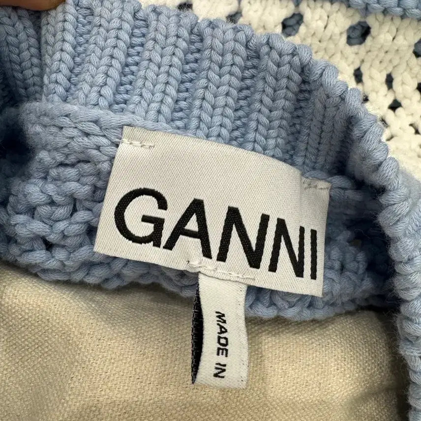 [BUNJANG] Gani Vest (Size M) / 가니 조끼 m 새제품